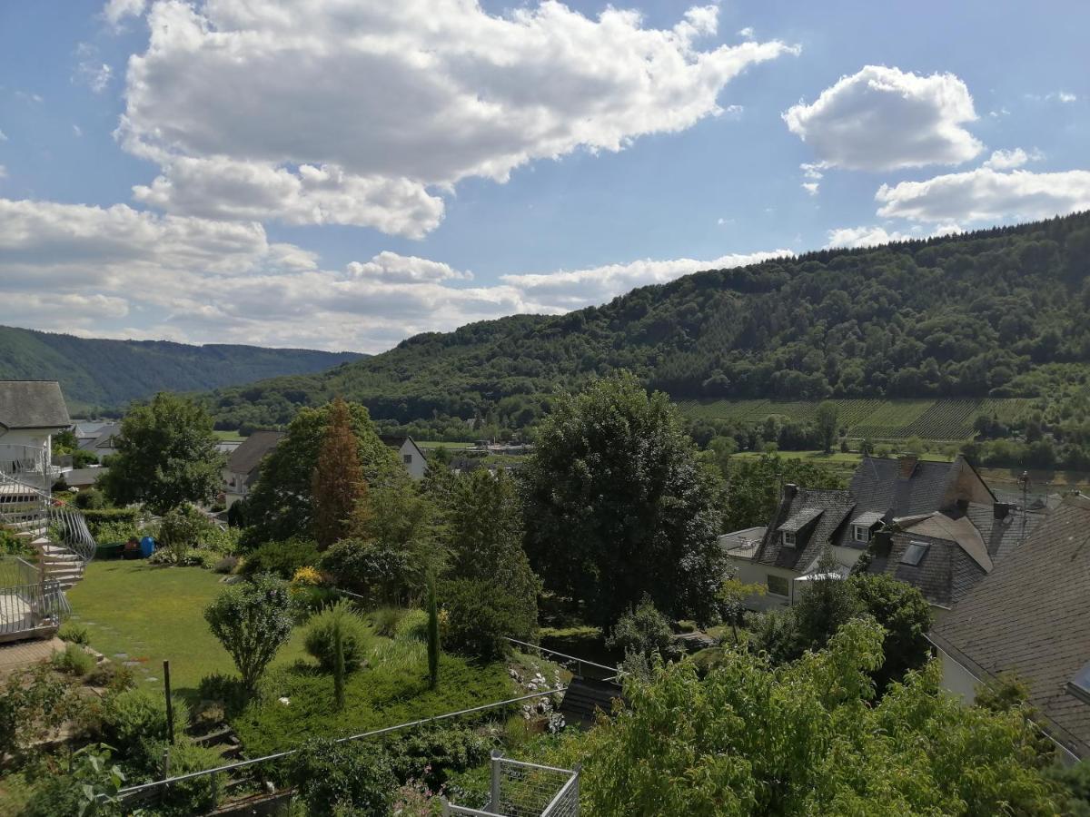 Weingut Stiftshof Hotel Енкирх Екстериор снимка