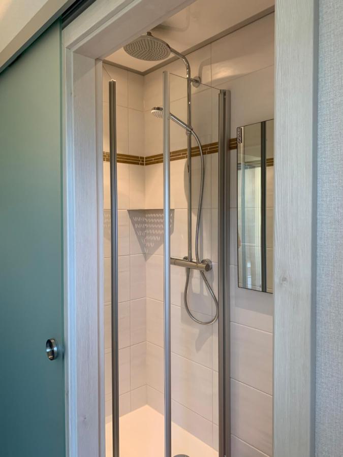 Weingut Stiftshof Hotel Енкирх Екстериор снимка