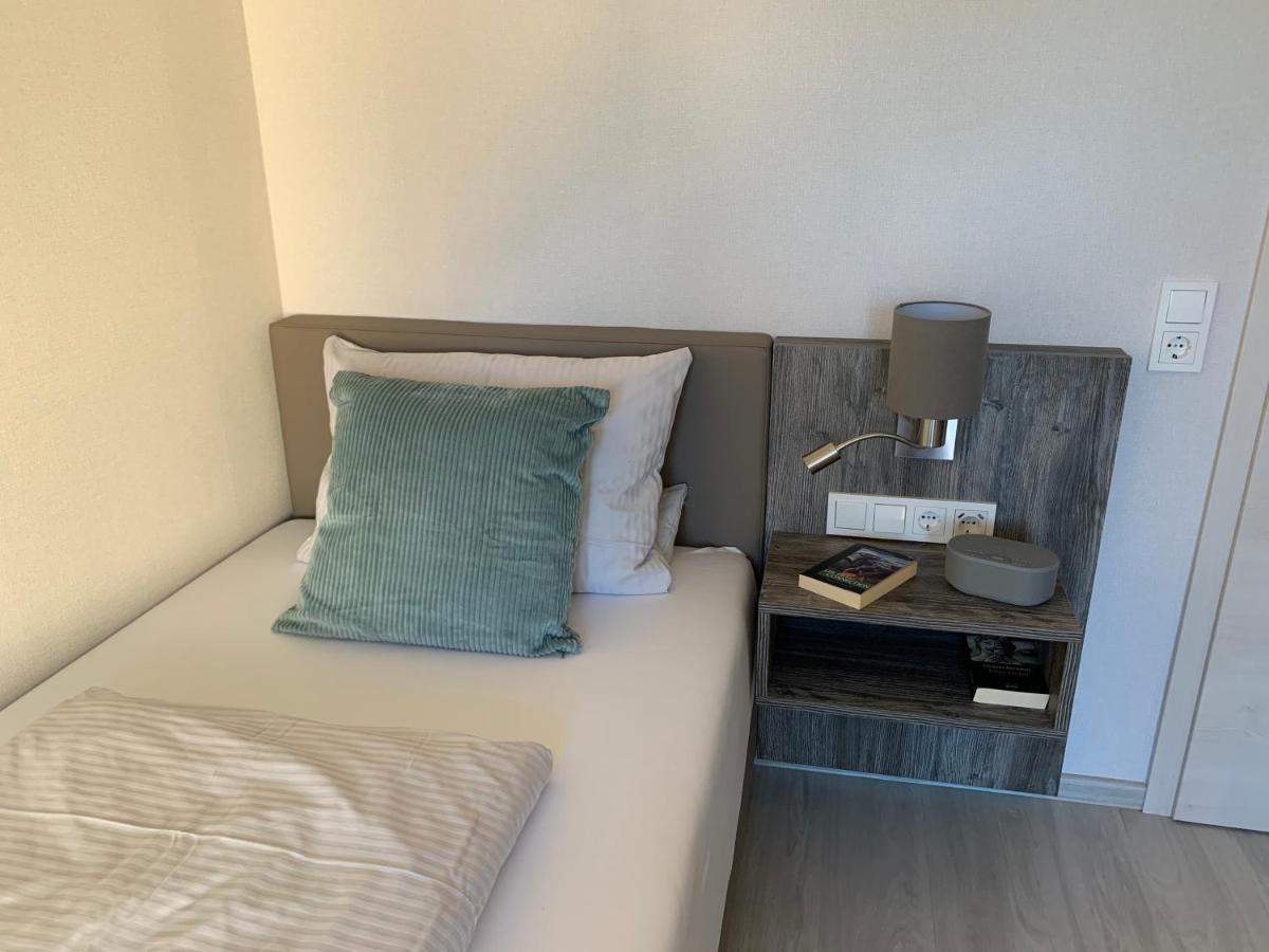 Weingut Stiftshof Hotel Енкирх Екстериор снимка